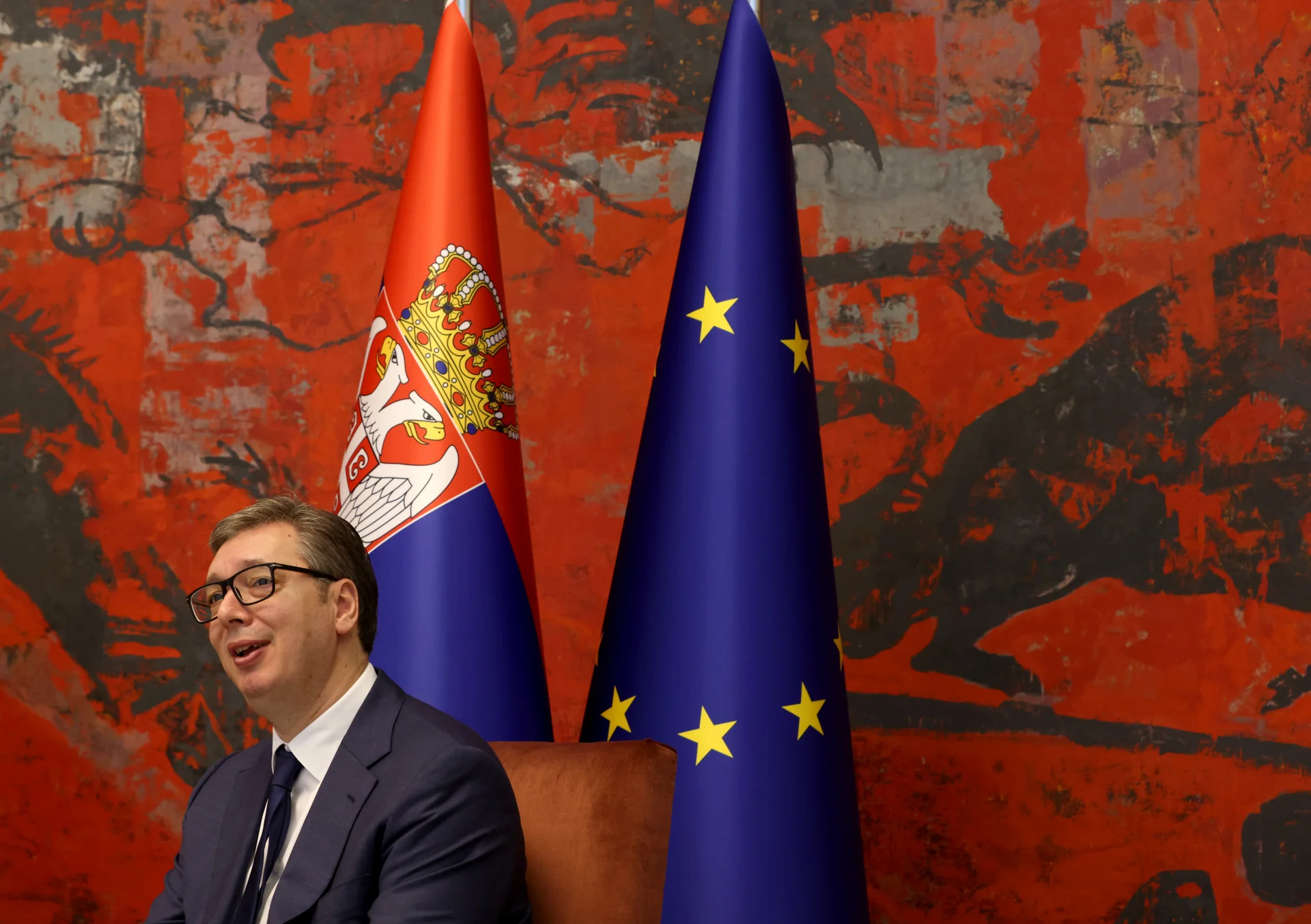 Istaknuti zapadni političari u pismu EU i SAD-u traže veće distanciranje od Srbije