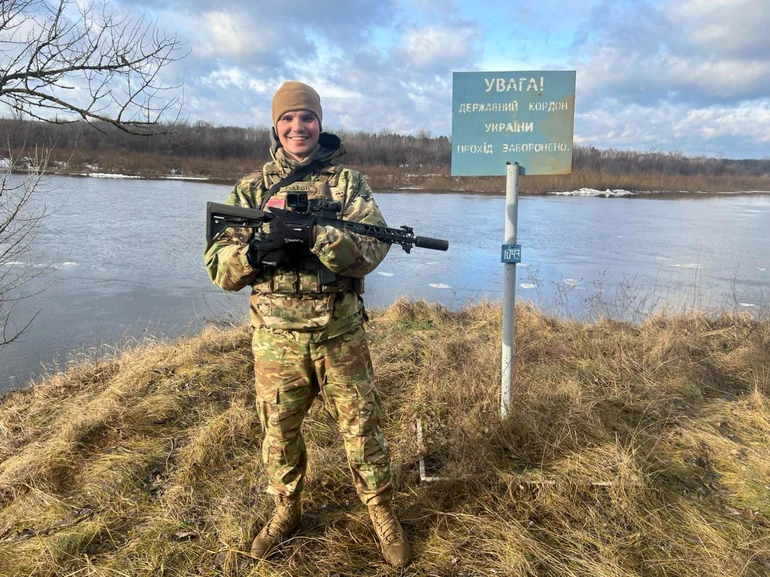 „Ja to smatram bogougodnom stvari“: Priča o kapelanu i IT-stručnjaku iz Luganska koji je postao operater FPV dronova