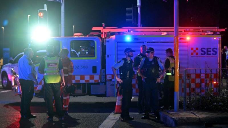 Prolaznik koji je savladao naoružanog napadača na Bondi plaži proglašen herojem