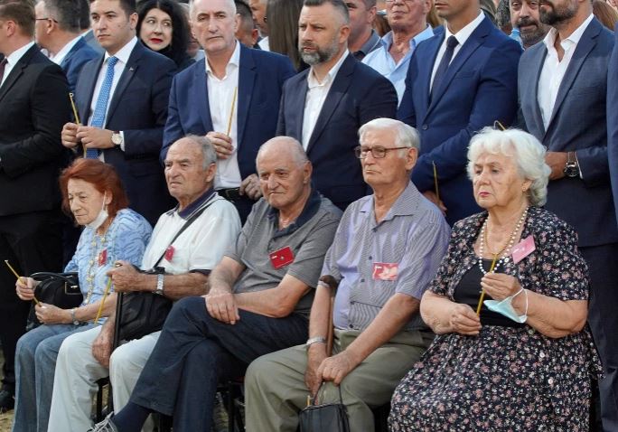 Kidnapovanje penzionera i drugi naprednjački podvizi