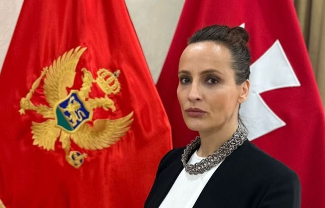 Cetinjanka Jelena Radonjić: Nemam apsolutno nikakve veze sa nemilim događajem ispred hrama u Podgorici