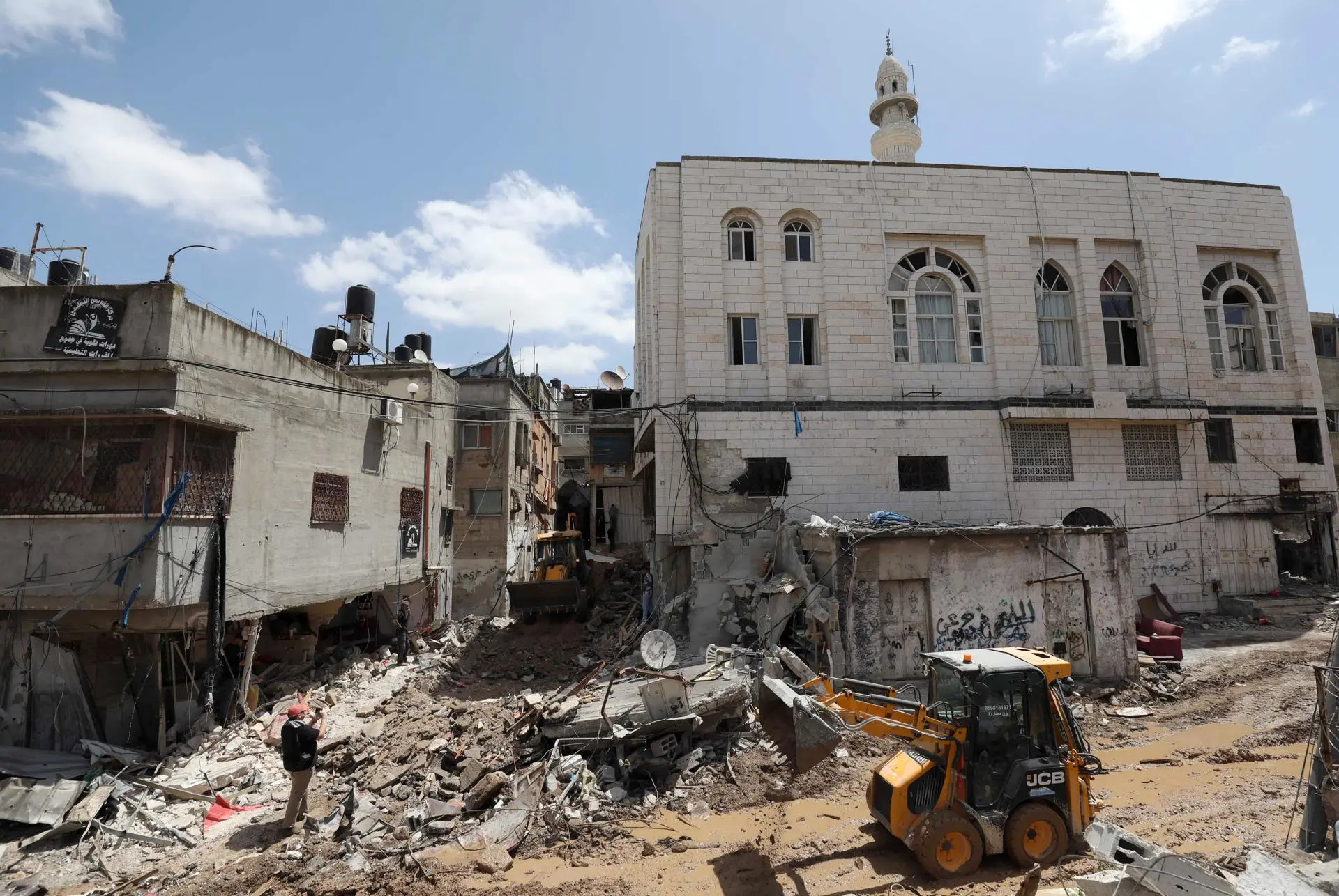 Izraelski naseljenici upali u grad na Zapadnoj obali, vojska ubila tri Palestinca