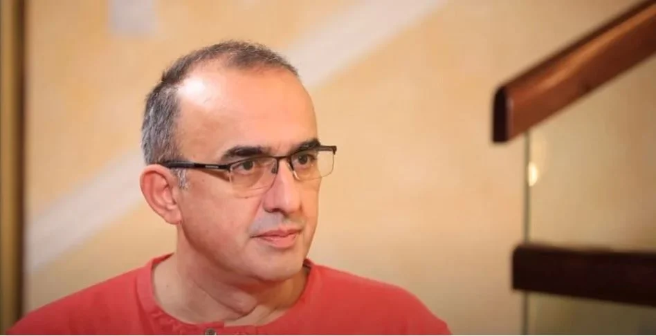 Gruhonjić: Društvo u Srbiji se napaja fašizmom; Vučić, Dodik i Porfirije vuku srpski narod u srednji vijek