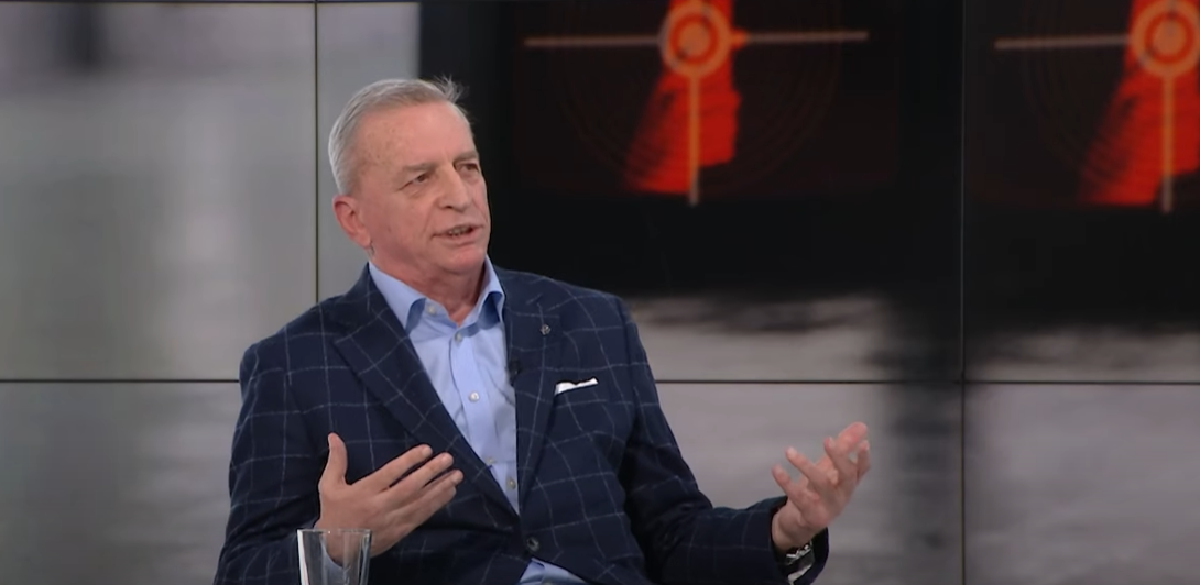 Popović: Crna Gora je, iako nominalno suverena i nezavisna država, bantustan kojim vladaju režimi iz Moskve i Beograda