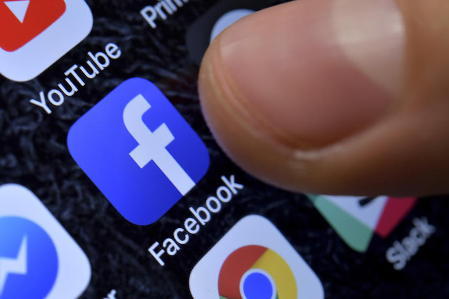 Novi udar na privatnost: Vi koristite Facebook, a vaš iPhone snima…