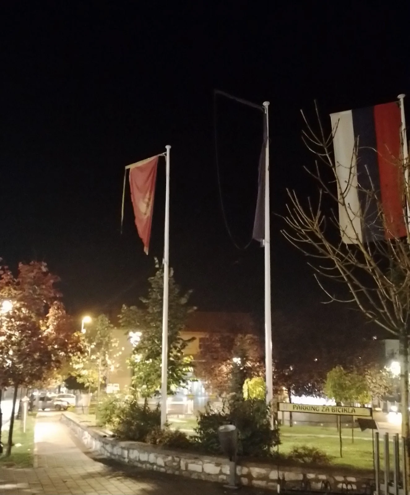 Pogledaj grad svoj, Milojko