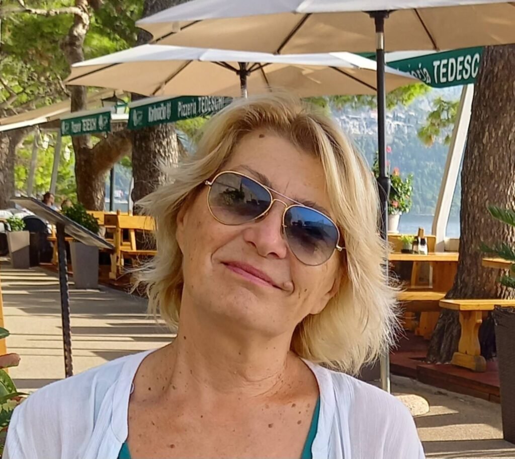 Novinarki RTCG Nevenki Macan poštom, u toku bolovanja, uručen otkaz, nakon što je govorila o mobingu u Javnom servisu