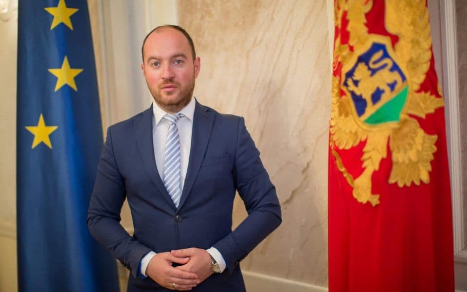 SDP podnosi predlog za legalizaciju ulja kanabisa; Stanić: Moglo bi se o njemu raspravljati prije ljetnje pauze