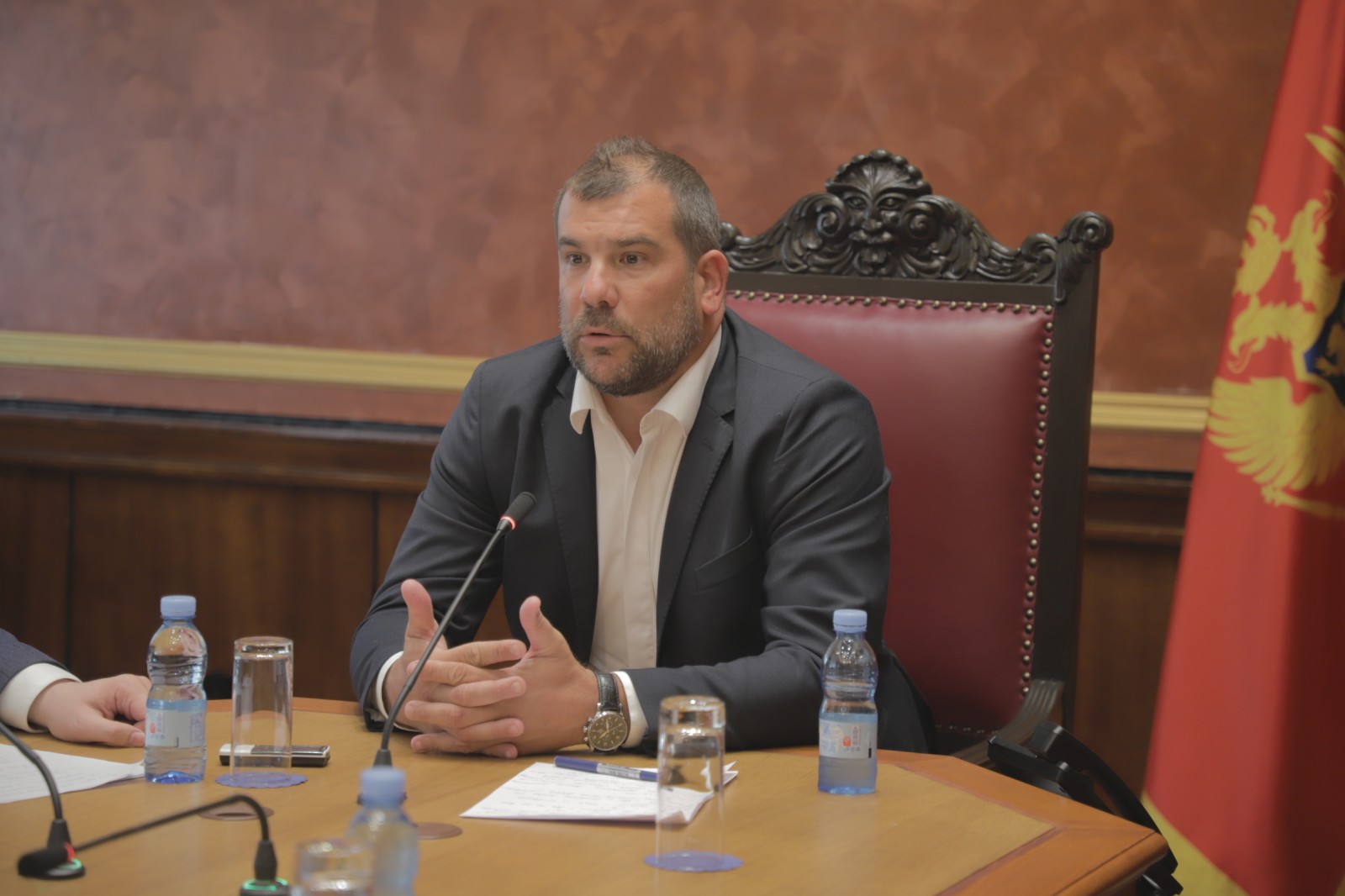 Krapović: URA da kaže zašto je obmanula javnost tvrdnjom da nije pregovarala sa DPS