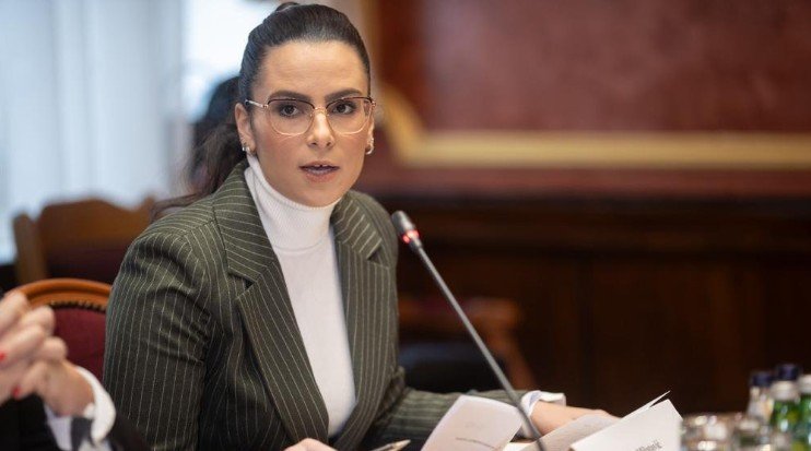 Popović: Policija da procesuira odgovorne za sramotne prijetnje Nikolić