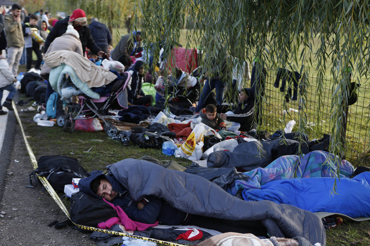 Grci ograničavaju kretanje migrantima