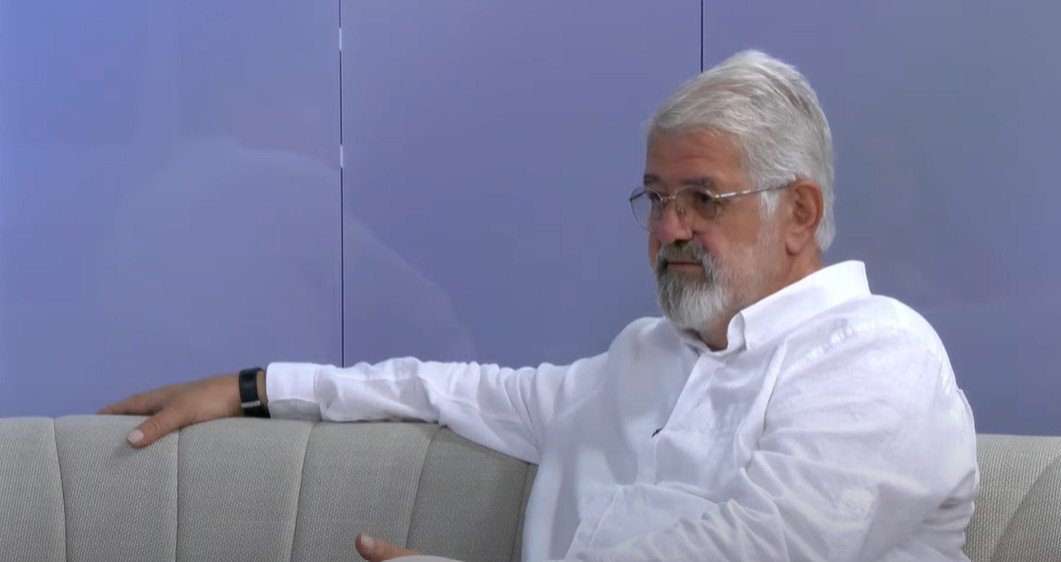 Odžić: Bećiru dati godinu da napiše knjigu, ako ne napiše nagradu dati Koprivici