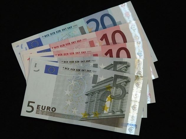 Jeftinije sve vrste goriva