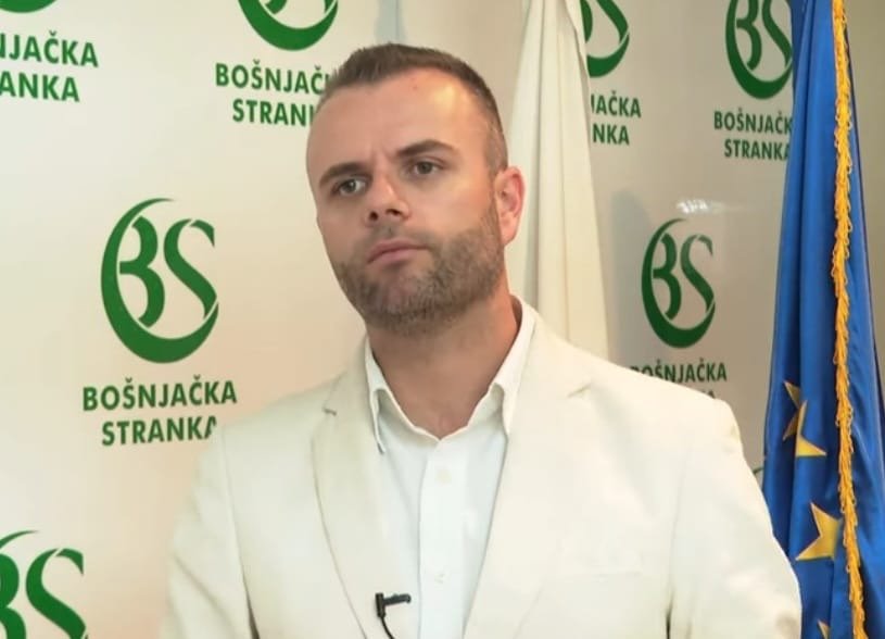 Omeragić: Očekujemo da Vlada odluči da sponzoriše rezoluciju  iz moralnih razloga