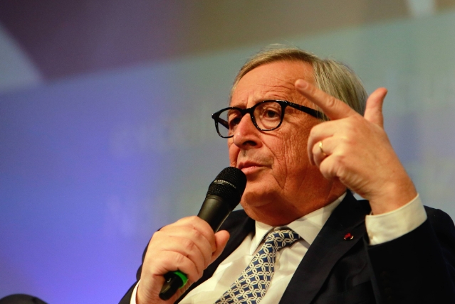 Junker: Sporazum o Bregzitu neće se ponovo razmatrati s nasljednikom Tereze Mej