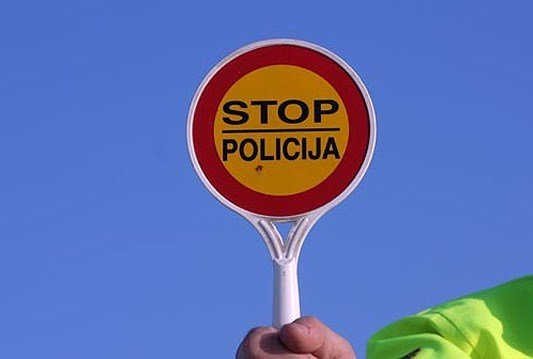 Ulcinj: Zbog težih saobraćajnih prekršaja zatvor Andrijevčaninu i Rožajcu