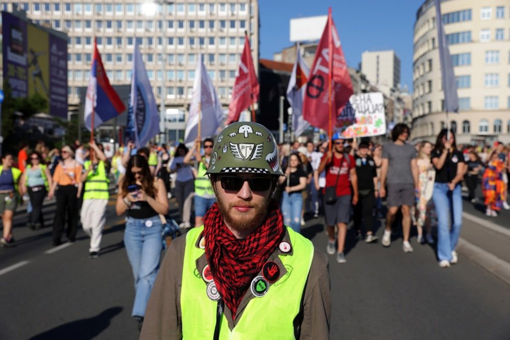 Uvertira režima za Vidovdanski protest - hapšenja stvarnih terorista ili mentalni terorizam režima i medija