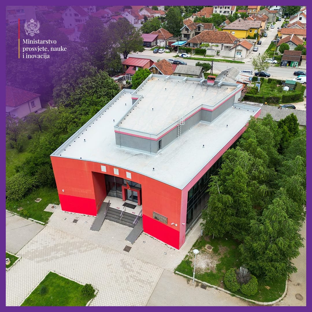 MPNI: Gotovo 90 hiljada eura uloženo u krov škole "Dara Čokorilo" u Nikšiću