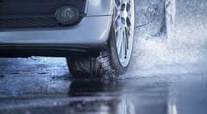 Oprezno vozite, putevi mokri i klizavi