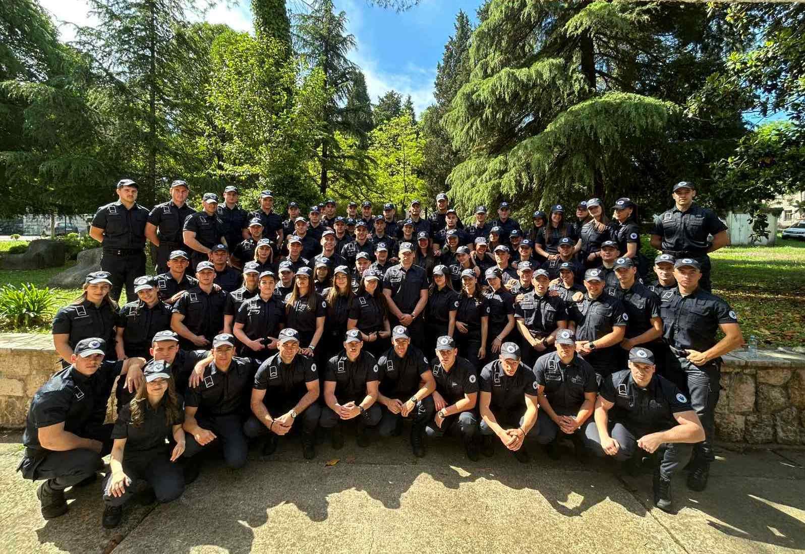 Budući policajci učestvovali u akciji dobrovoljnog davanja krvi