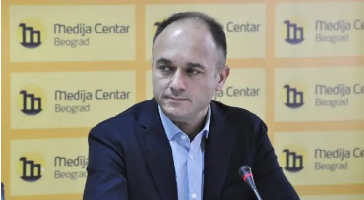 Vuletić: Budimo ljudi iako smo Srbi