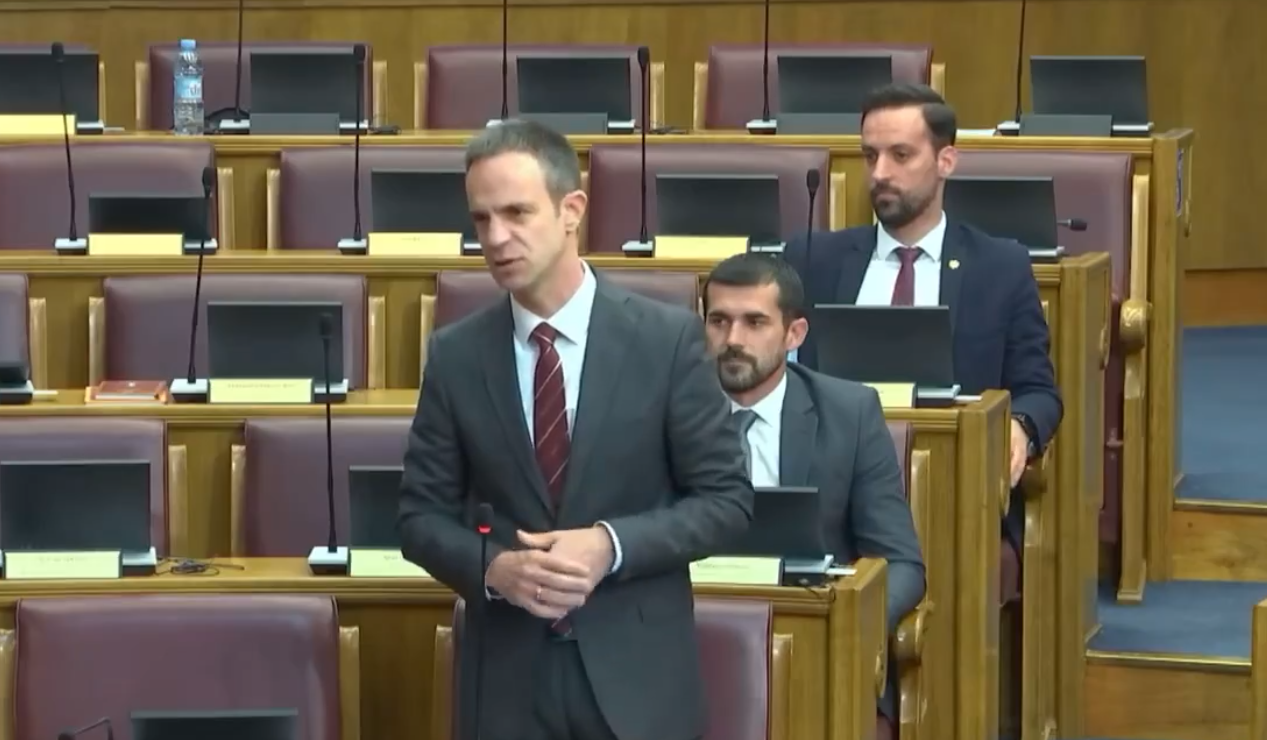 Amandmani SD-a na budžet: Manje sredstava za službena putovanja, više za socijalno ranjive