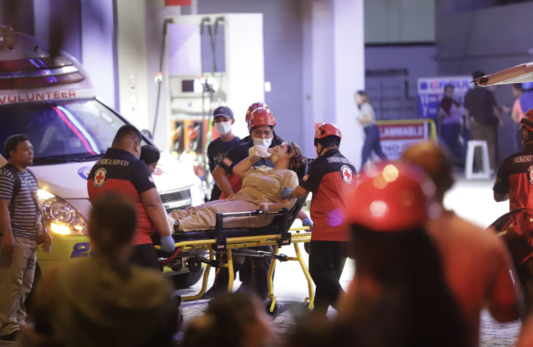 Zemljotres jačine 6,9 stepeni pogodio Filipine, desetine poginulih