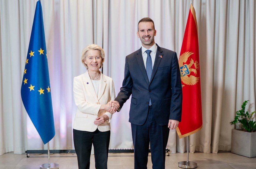 Spajić: Od naredne godine besplatan roming prema EU za građane Crne Gore