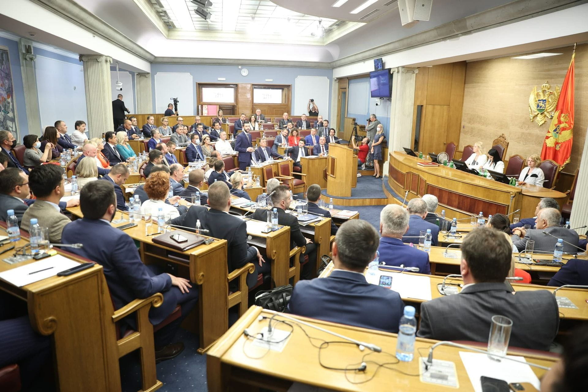 Pala Vlada Dritana Abazovića