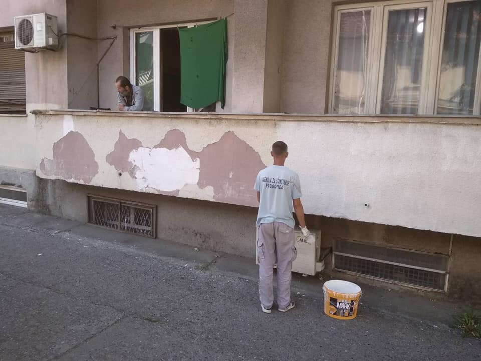 Još jedna zgrada u Podgorici dobila novi sjaj