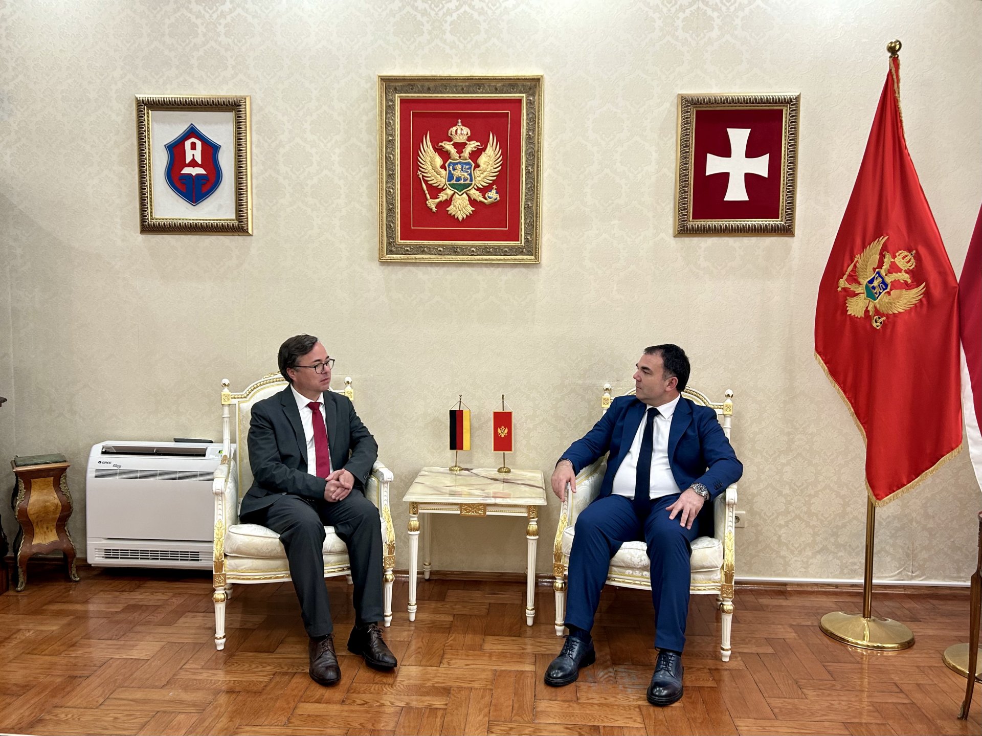 Đurašković sa otpravnikom poslova ambasade Njemačke: Dodatno unaprijediti odnose na ekonomskom planu