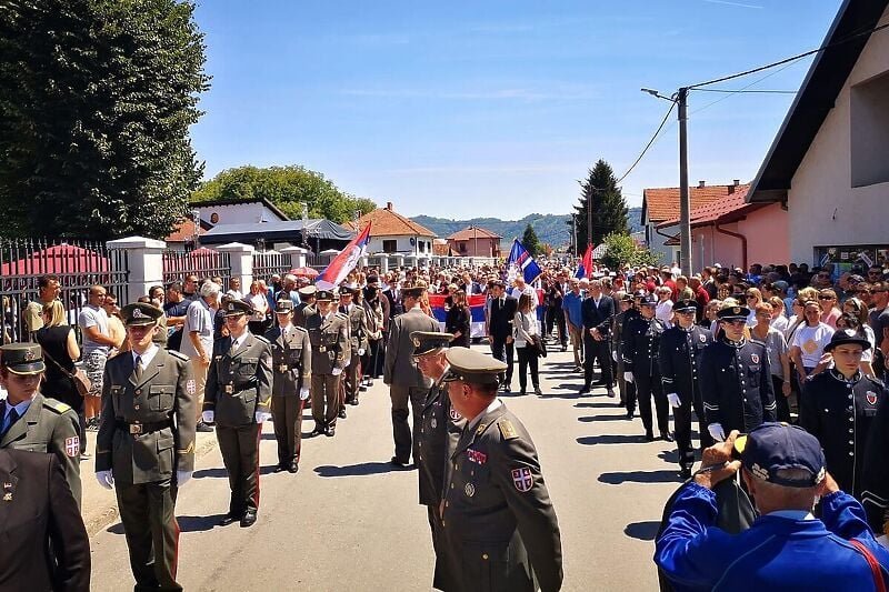 Moglo je biti i ovako: Srpski kadeti u posjeti Bosni i Hercegovini suočili se sa zločinima svoje vojske