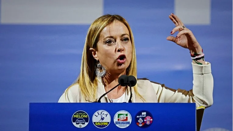 Ruski novac preplavio Italiju: Novinari tvrde da Rusi pristupaju osjetljivim informacijama NATO-a