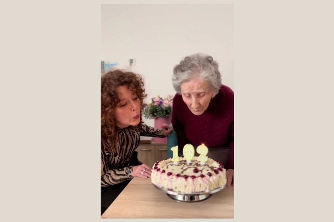 VIDEO Branka je napunila 102 godine, a stanari i zaposleni u Domu starih napravili su joj iznenađenje