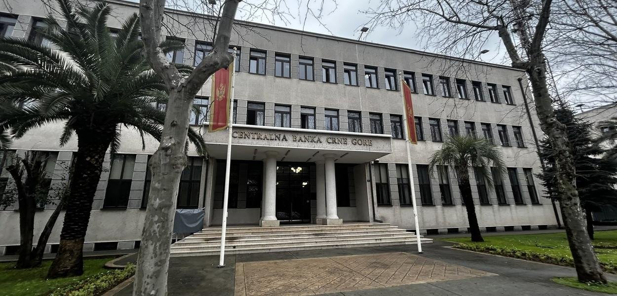 Domaći platni sistem od danas radi do 20 sati, od sredine oktobra i vikendom