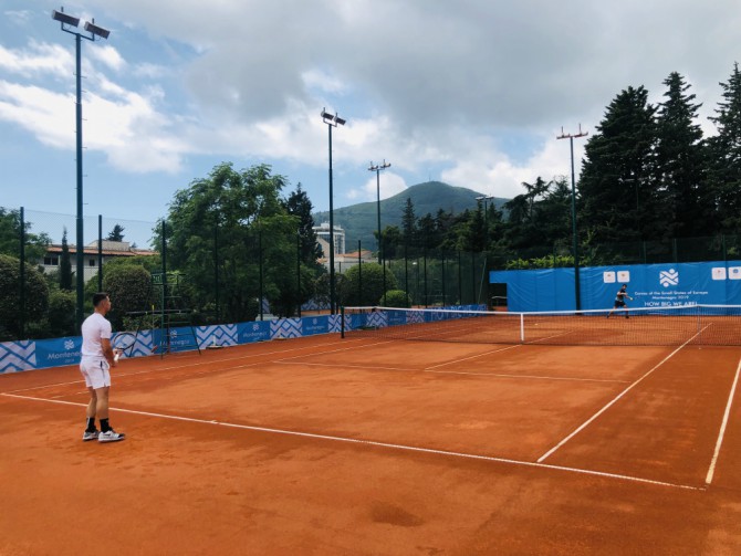 U susret IMZE: Otvoreni adaptirani teniski tereni u sklopu TN “Slovenska plaža”