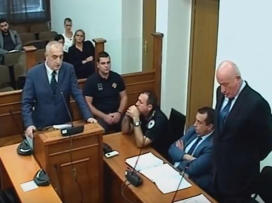 Katnić: Nije pametno da mi ne vjerujete! Bulatović: Neće mi Katnić mjeriti pamet!