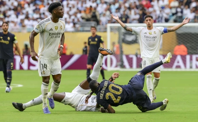 Real u četvrtfinalu, Juve ide kući