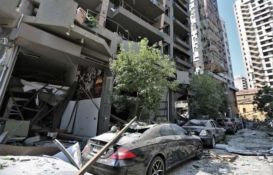 Eksplozija u Bejrutu: Šta je amonijum nitrat, koliko je opasan, šta je izazvalo pečurku...