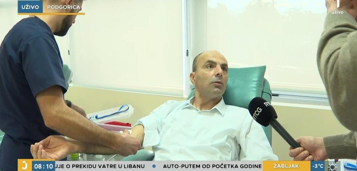 Svilen gajtan za Bobija