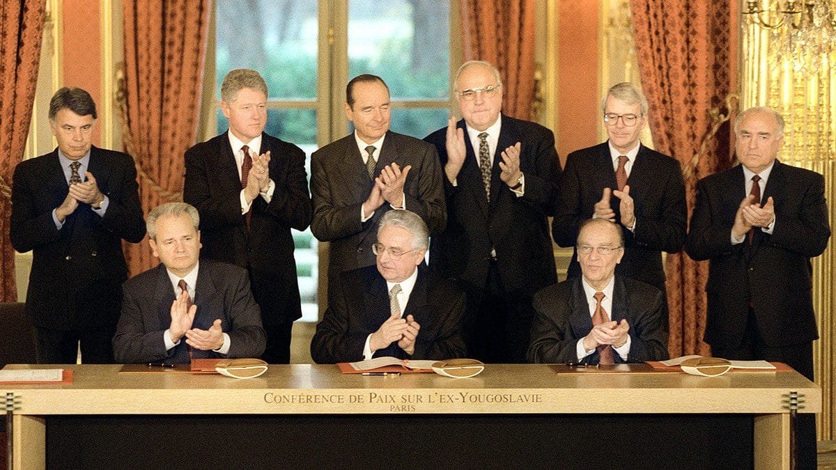 Kyiv Post: Dejtonskim sporazumom nagrađen agresor, a žrtva rata napravila je ustupke – Ukrajina ne smije ponoviti tu grešku