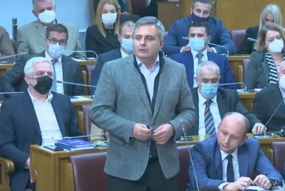 Radunović: Nećemo glasati za prijedloge Vlade dok Blagojevića ne smijene