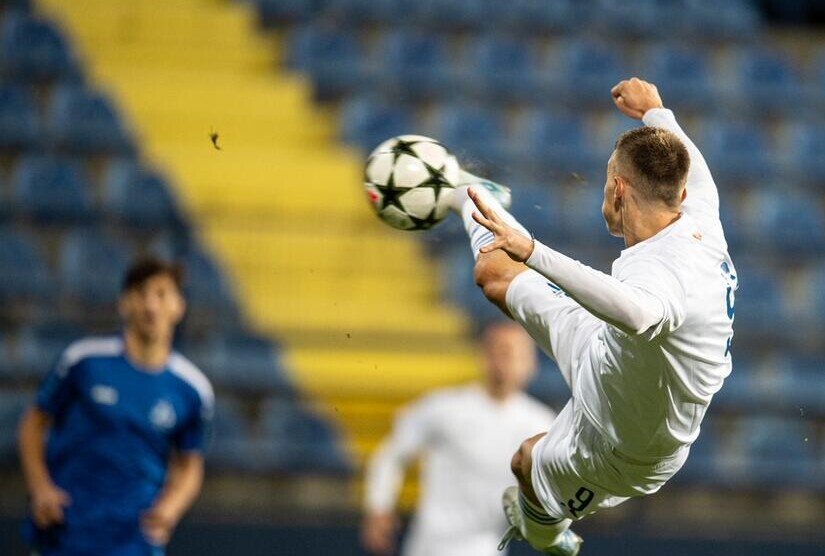 Kostić i definitivno u Partizanu, Budućnost zaradila milion