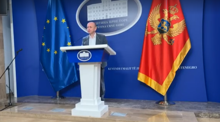 Knežević opet o izlasku iz vlasti ako policija krene na Zećane: Smjena Mujovića bila bi neminovna