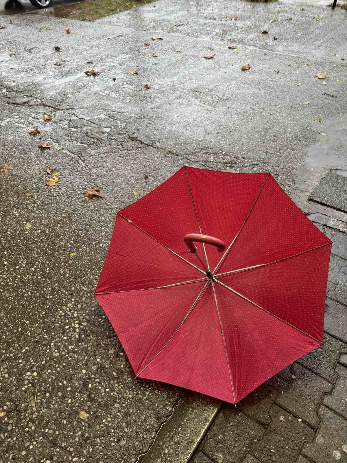 Vrijeme sjutra: Pad temperature, kiša, na planinama snijeg i susnježica