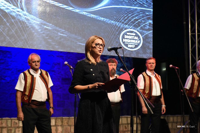 Pribilović na otvaranju Infofesta: Mijenjamo svijest o važnosti novih tehnologija