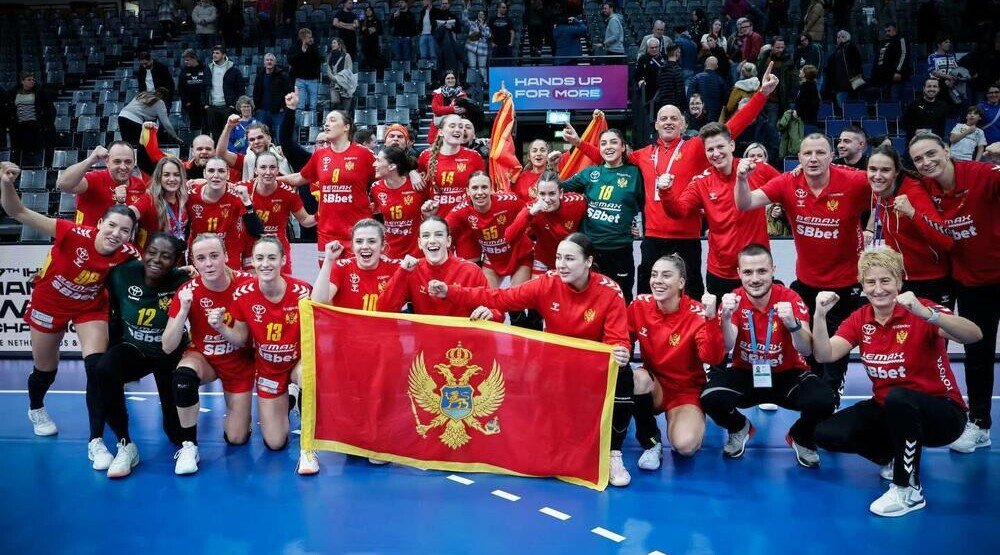 Lavice rutinski sa Paragvajem, sa Španijom za prvo mjesto