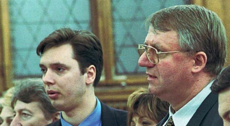 Šešeljeva škola političke i nacionalne ideologije