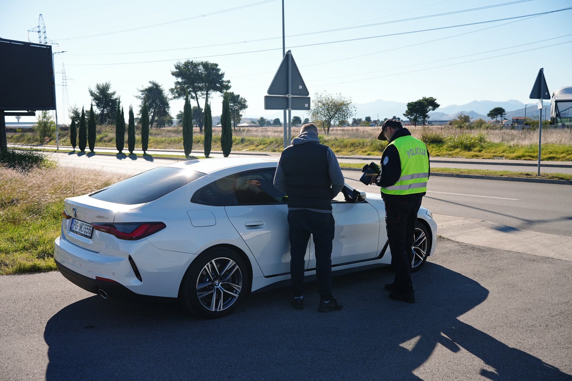 U Podgorici sprovedena zajednička akcija pojačane kontrole saobraćaja Uprave policije i EUROL-a 4