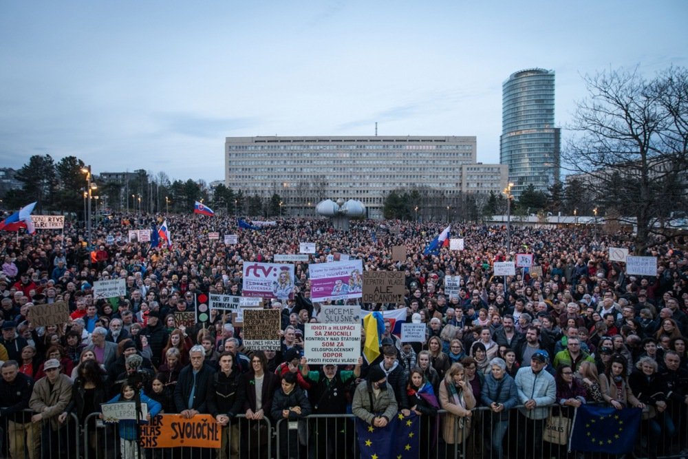 Slovačka: Demonstracije  zbog planova vlade da preuzme javnu televiziju